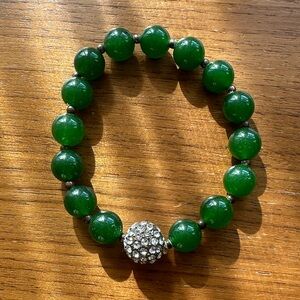 Natural Stone Green Beaded Bracelet with Silver Accent